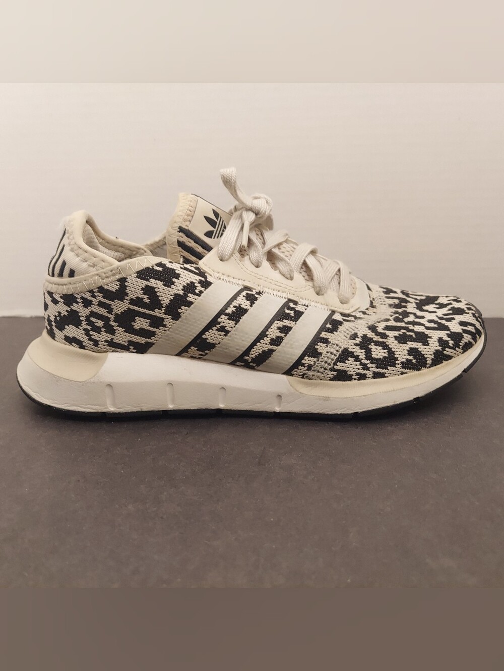 adidas Swift Run X Animal Print Womens size 6 Shoes Leopard Black Knit FY2998